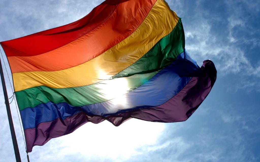 12803_lgbt_flag_wind
