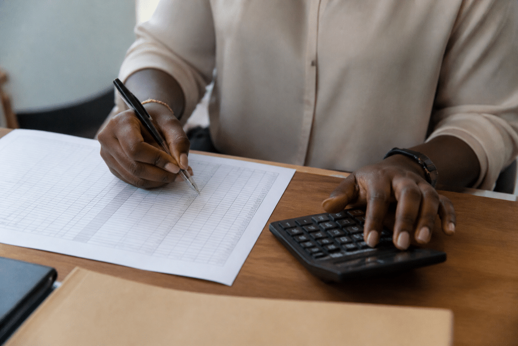 Document administratif avec calcul de prime et années de service.